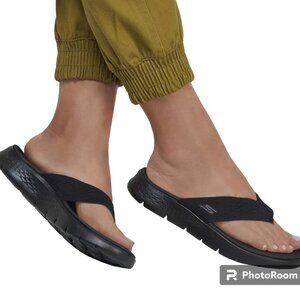 SKECHERS Go Walk Women's Sandals Black Size 9